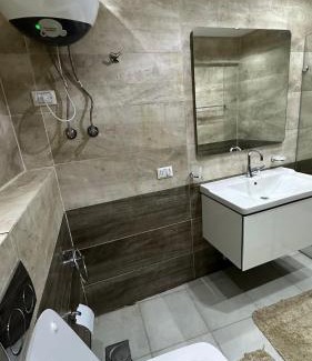 Al Manial Apartment | كورنيش المنيل عبد العزيز السعود