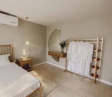 Sakaka Ski Chalet | منتجع أمور