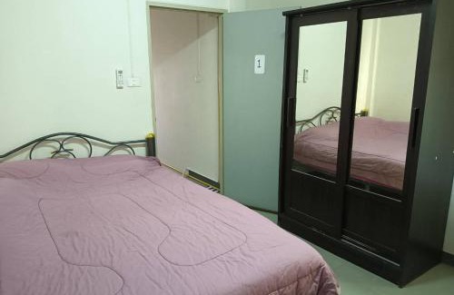 Pak Chong Apartment | ครัวบ้านเอื้อ ห้องพักรายวัน