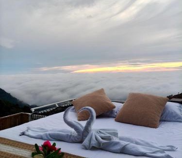 Lom Kao Resort | ชาเลต์ ภูทับเบิก