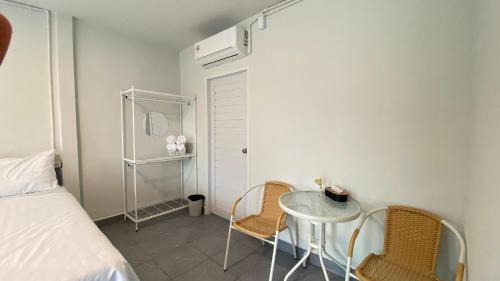 Samut Sakhon House | บ้านพรธรณีรีสอร์ทเขาใหญ่บ้านสไตล์โมเดิร์น-Baan Ponthoranee Resort Khao Yai