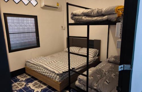 Chiang Khan House | บ้านพักเหมาหลังเชียงคาน ฮักเลย ฮักกัญ โฮมสเตย์ 2- ຊຽງຄານ ຮັກເລີຍ ຮັກກັນ ໂຮມສະເຕ2 -Chiang Khan Hugloei HugKan Homestay2