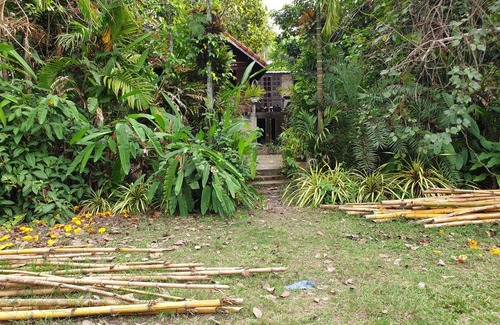 Nong Khai House | บ้านสวน โฮมสเตย์