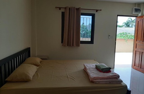 Bang Sare Apartment | รุ่งเรืองอพาร์ตเม้นท์ Rungruang Apartment