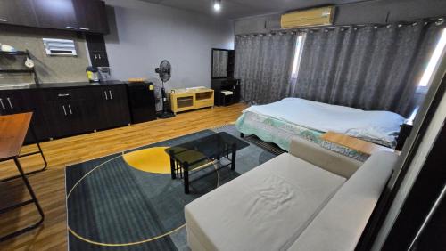Ban Mai Apartment | อิมแพ็ค เมืองทองธานี ห้องเช่ารายวัน เมืองทอง popular condo C5
