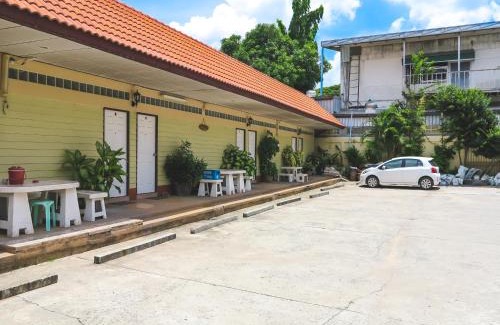 Nang Rong Hotel | โรงแรมนางรอง