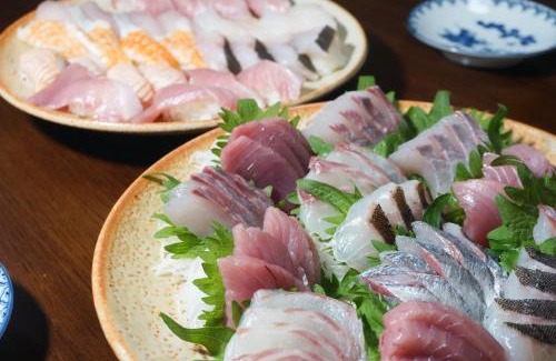 Tsushima House | 一棟貸切の宿 えんの家