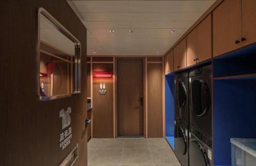 Kai Fu Hotel | 三贵三六酒店 Three Rich Hotel