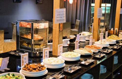 Sanmin Hotel | 友愛京賞國際大飯店 Yoai Jing Shang Hotel