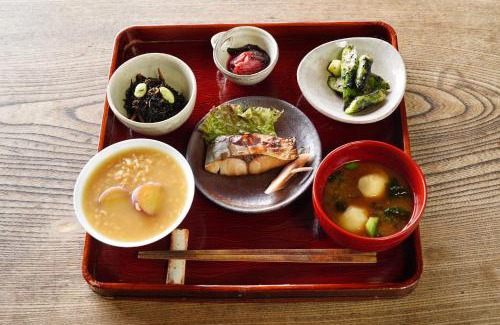 Suooshima House | 古民家宿郷の家