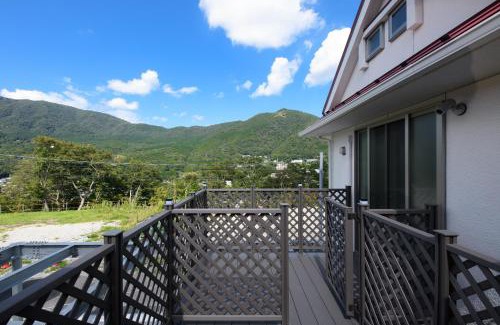 Gora House | 和光荘 Harmonious Light South