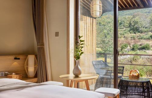 Yi County Bed & Breakfast | 宏村塔川书院Hongcun Resort