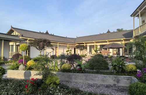 Yongding House | 张家界溪畔民宿-Zhangjiajie The Brookside Hotel