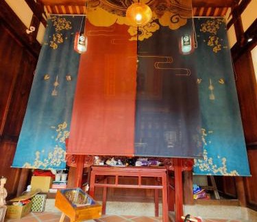 Jinning House | 新龍頭古厝本館 Shin Long Tou B&B