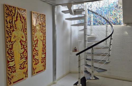 Koh Lan House | 格兰岛屿民宿Rock Resort Kohlarn