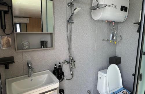 Liuqiu House | 海越一館