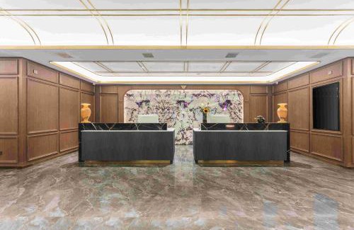 Zhonglou Shangquan Hotel | 西安钟鼓楼钟楼地铁站万信国际酒店