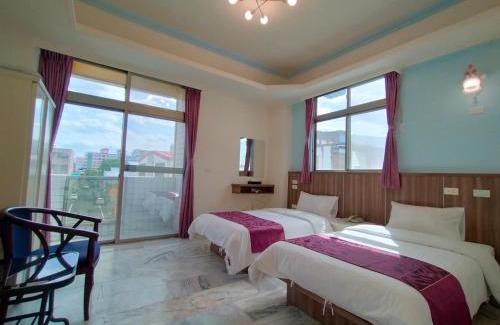 Hualien City Centre Hotel | 陶陶居商旅 Tautauchu Hotel