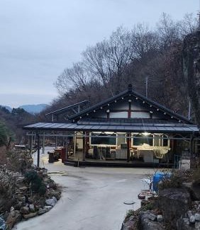 Gurye Cabin | 로뎀나무