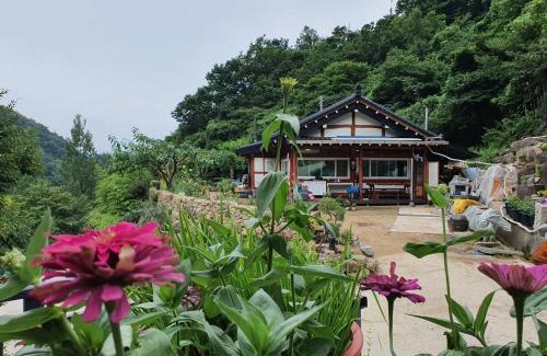Gurye Cabin | 로뎀나무