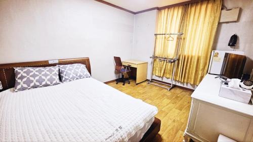 Changwon Hotel | 삼우텔