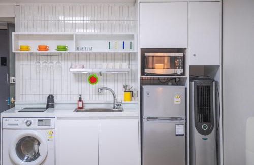 Suyeong-Gu House | 원두막