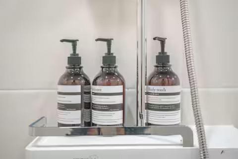 Choryang Apartment | 청기와하우스