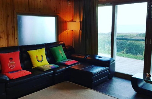 Gujwa House | 토끼섬힐링하우스