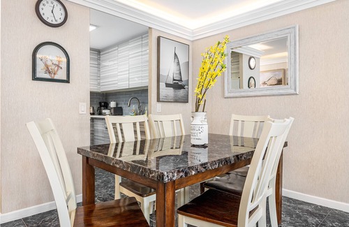 Waikiki Condo | 0.1 mile to Waikiki Beach-Renovated 2B/2B Condo/Free Parking
