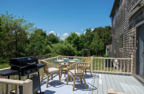 Northwest Harwich House | 0 4 Miles to Grey Neck Beach Dog Friendly