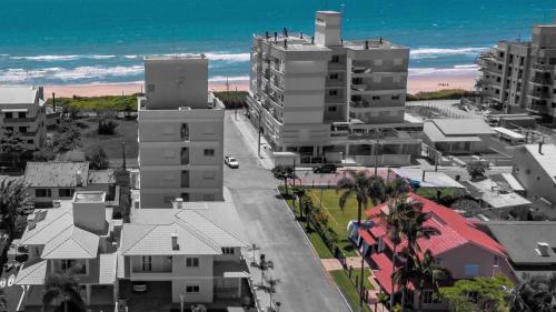 Governador Celso Ramos House | #001 Casa show beach tennis 50 m praia de Palmas