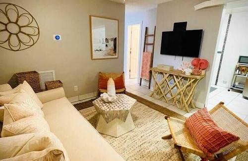 Harbordale Apartment | 01 Wonderful Port Apartment #5 - 2 Bedroom