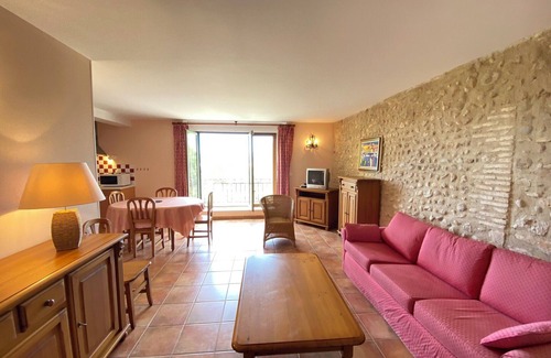 Brunet Apartment | 04B3: Beautiful T3 in the heart of lavender - pool