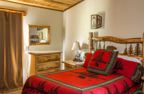 Afton Condo | 07) 1 Bedroom Condo - King - The Mountain Inn