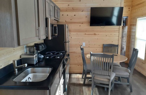 Valle Ski Chalet | 091 Tiny Home near Grand Canyon South Rim Sleeps 8