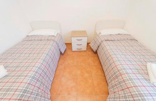 Cavi Apartment | 096 - Casa al Borgo Cavi di Lavagna, 150 metri dal mare