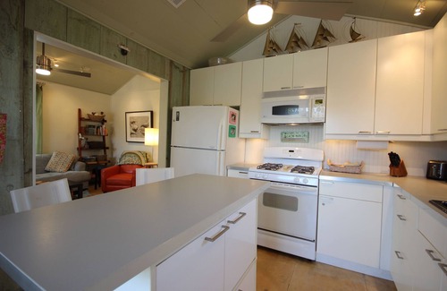 Old Town Cottage | 1 1/2 Block From Beach With Private Pool and Hot Tub