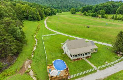 Clay City House | 1 600 Acres Pool Pond Hidden Treasure RRG