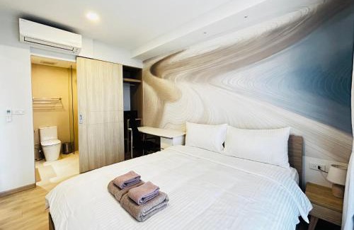 Laguna Apartment | 1 Bdr Sky Park Golf view