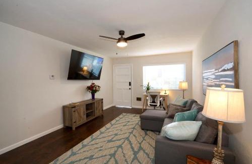 Linda Vista House | 1 Bed 1 bath BIG PRIVATE back yard LOCATION