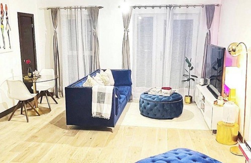 Dartford Apartment | 1 Bed Apartment Sleeps 2 - Free Parking