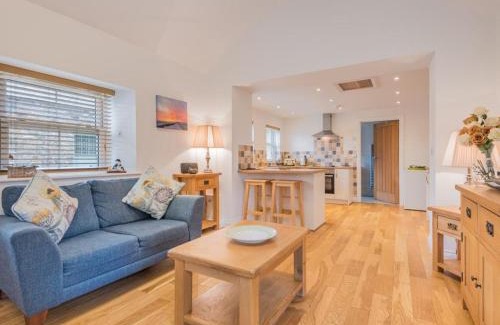Alston House | 1 Bed in Alston SZ499