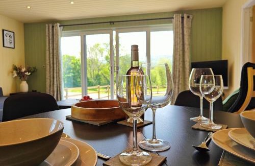 Llangelynin House | 1 Bed in Conwy 95098