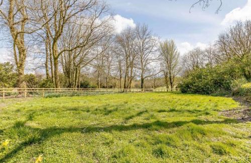 Black Torrington House | 1 Bed in Great Torrington 76790