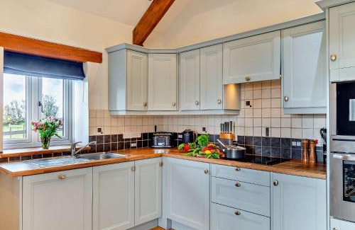 Hartland House | 1 Bed in Hartland LINNE