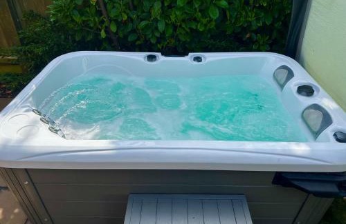 Normanby House | 1 Bed in Normanby 79105