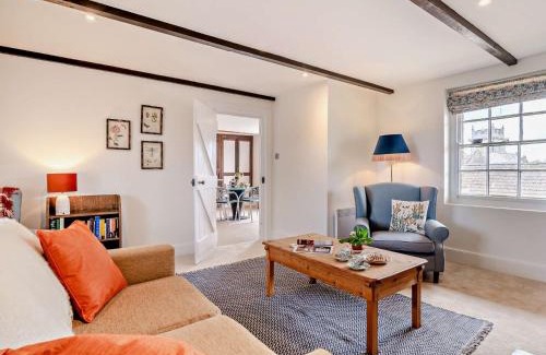 Chetnole House | 1 Bed in Sherborne 94306