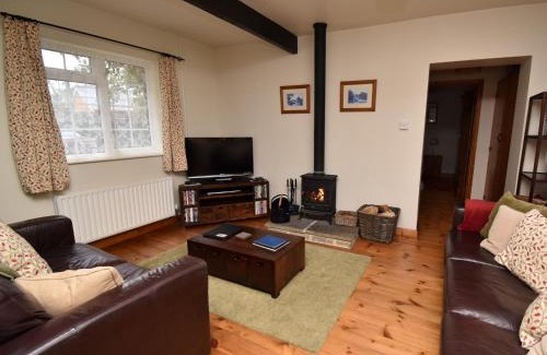 Winfrith Newburgh House | 1 Bed in Winfrith Newburgh 75156