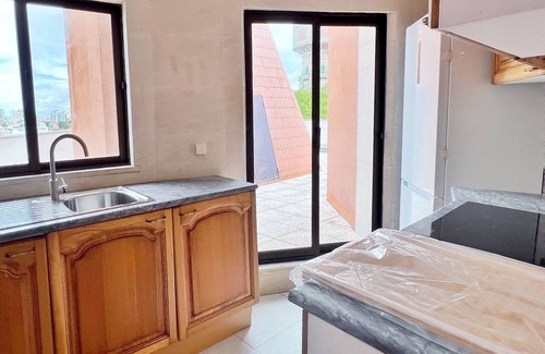 Penha de Franca Apartment | 1 Bed Penthouse with Magnificent 360 Lisbon Views