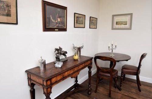Tetbury Apartment | 1 bed property in Tetbury 79151